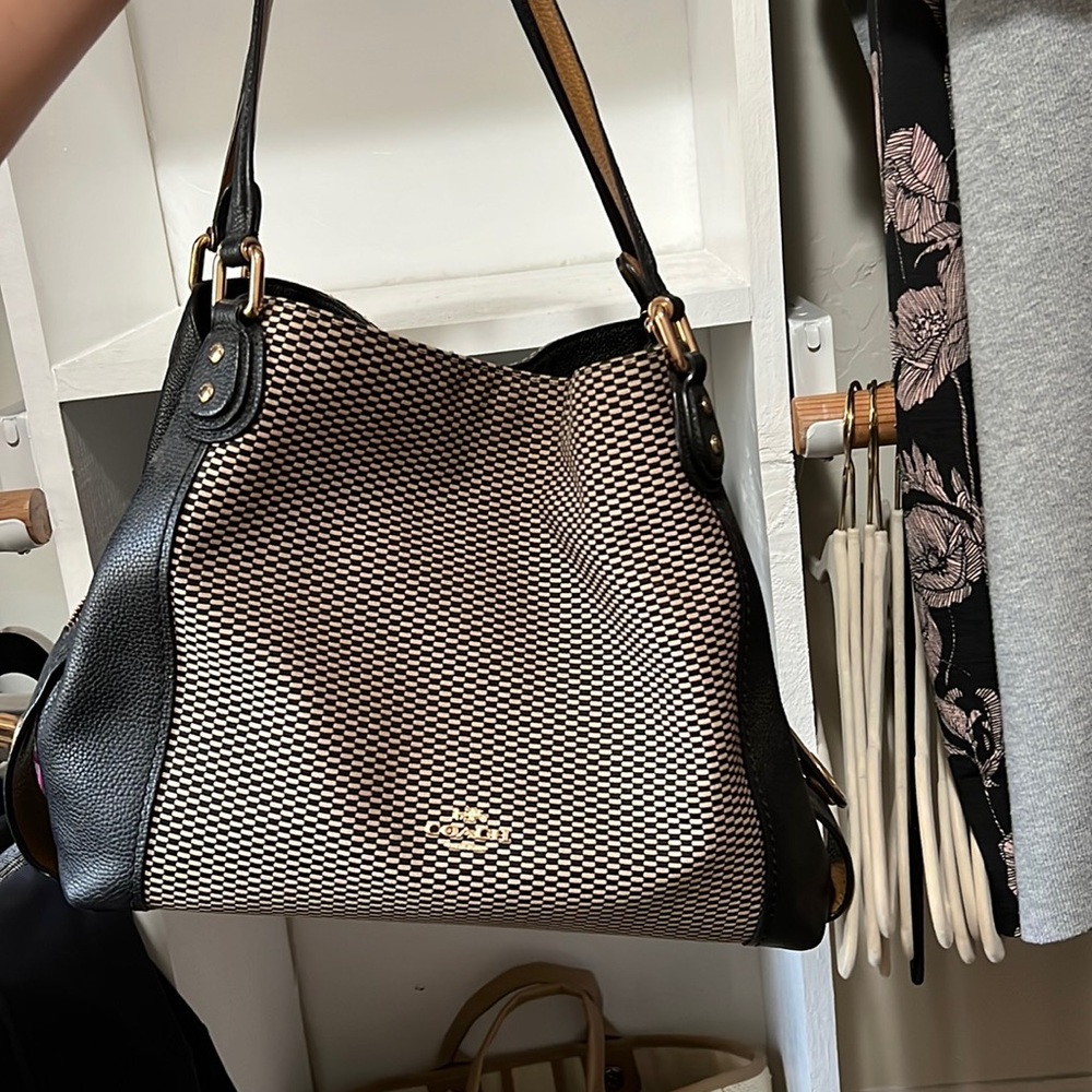 Original coach handbag used a couple times but in great condition